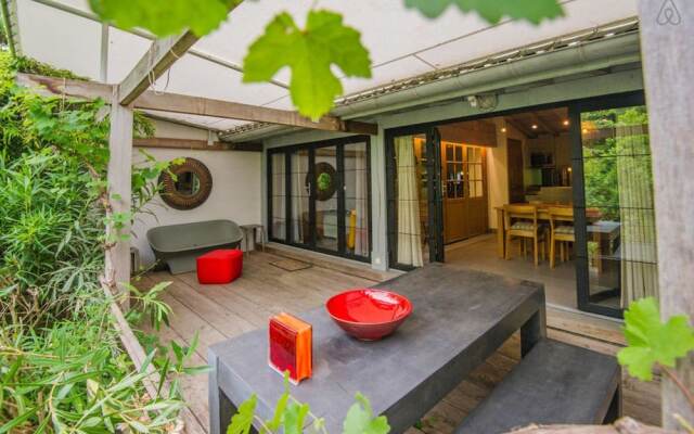 736 Independent House in the Forest