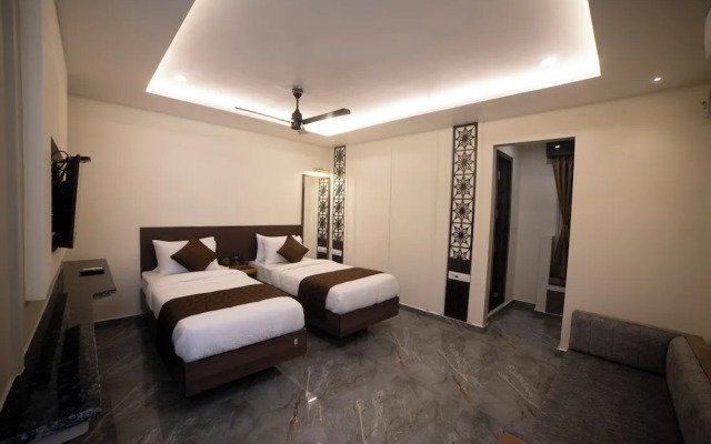 Murali Krishna Apart Hotel