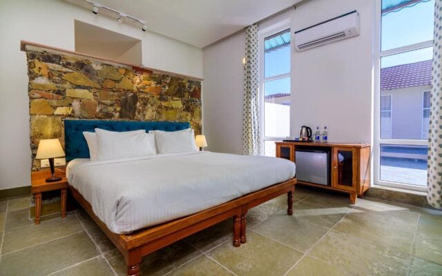Astroport Sariska Treetop by Eight Continents