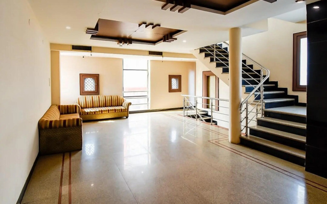 Hotel Surya