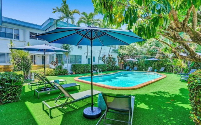 Bay Harbor Suites