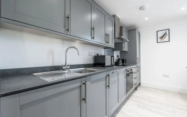 Beautiful 2Bedroom House in Central Town