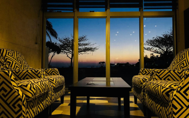 Sunset Beach Hotel