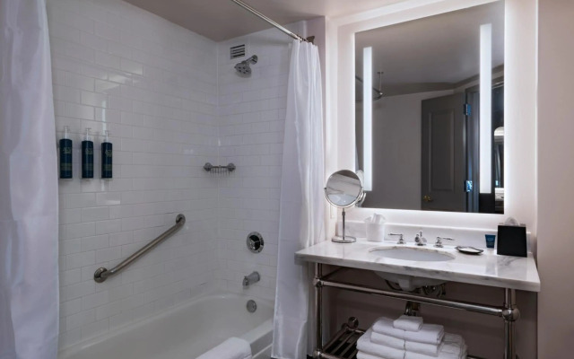Four Points by Sheraton Houston West