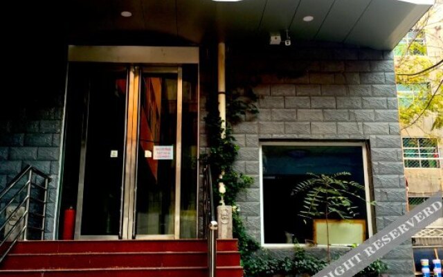 Xinyue Hotel