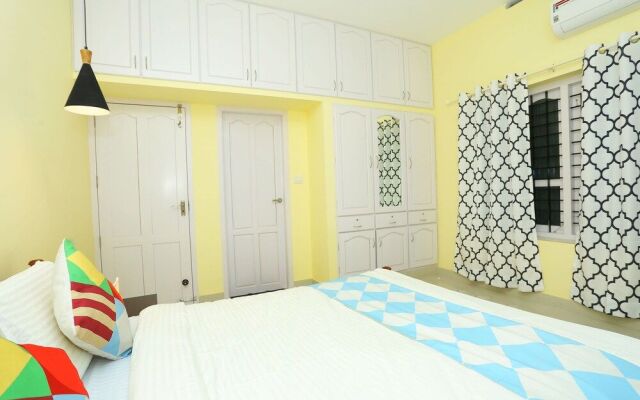 OYO Home 28030 Spacious Stay