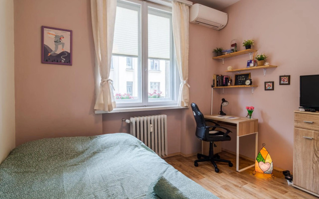 The Top Spot - Cute Studio in the Center