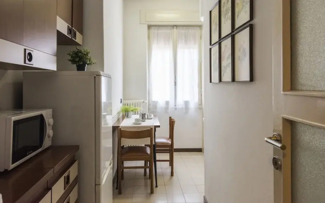 JOIVY Welcoming 1BR apt next to Villa Olmo