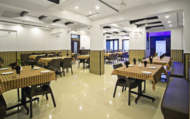 FabHotel Chetan Executive Hadapsar