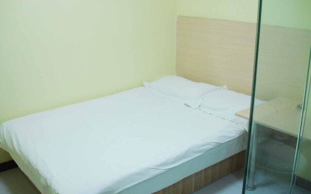 Qingdao Peninsula Impression Business Hotel