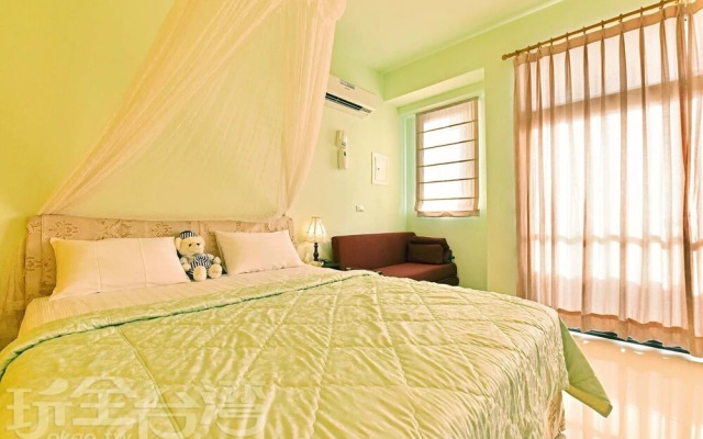 Make Dream Bed and Breakfast