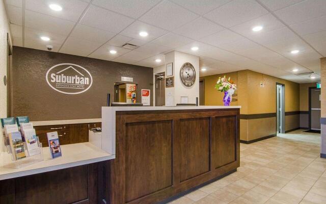 Kindersley All Suites Hotel