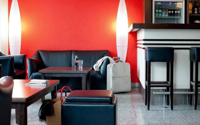Nikii City Hotel