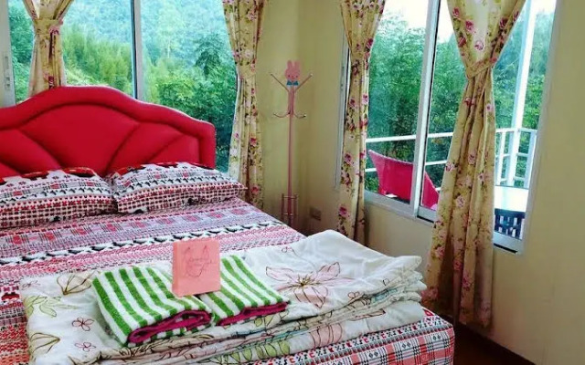 Hi Cube Suanphung resort