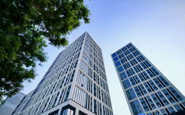 Shiman Ting Hotel (Boya Plaza, Longzihu Subway Station, Zhengzhou)