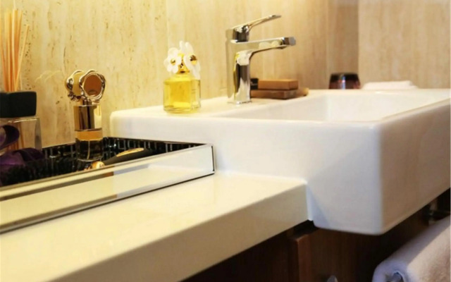 Green Court Place Jinqiao Middle Ring Shanghai