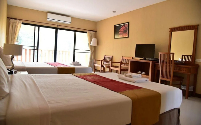 Arunvit Resort
