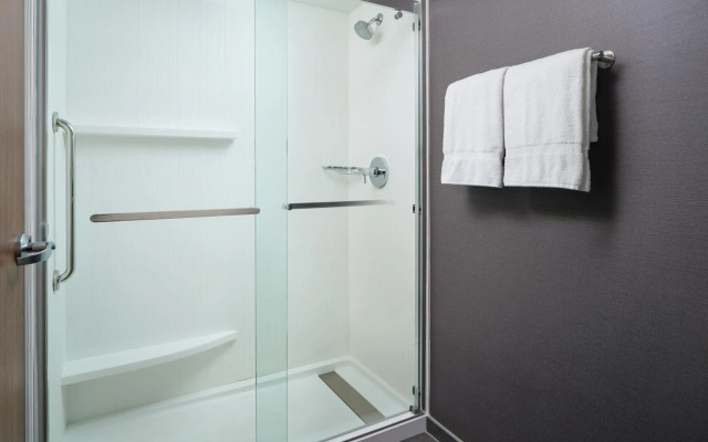 Courtyard by Marriott Columbus Worthington