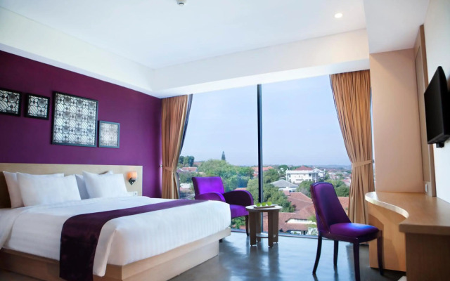 Grand Edge Hotel Semarang