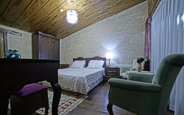 Osiana Hotel