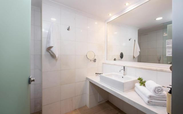 Kresten Royal Euphoria Resort