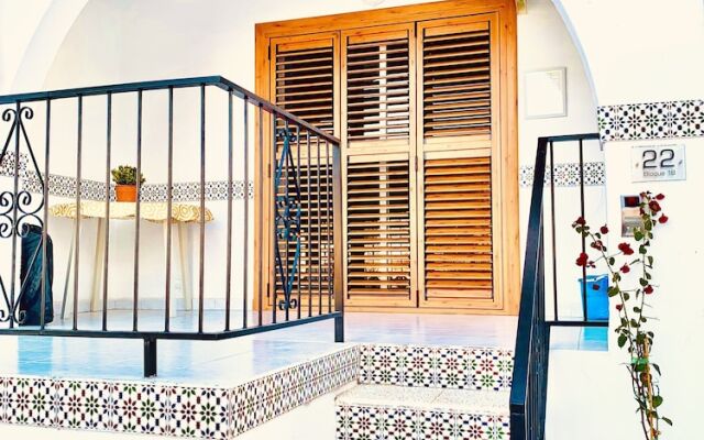 Lovely 2-Bed Apartment in Pueblo Bravo, Quesada
