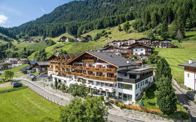 Hotel Alpenland