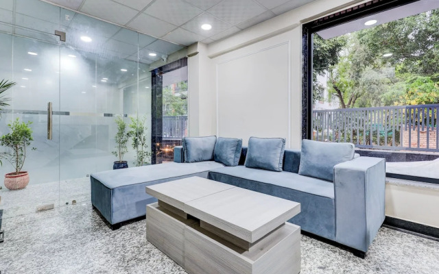 MadStays - Sector 29 - Gurugram