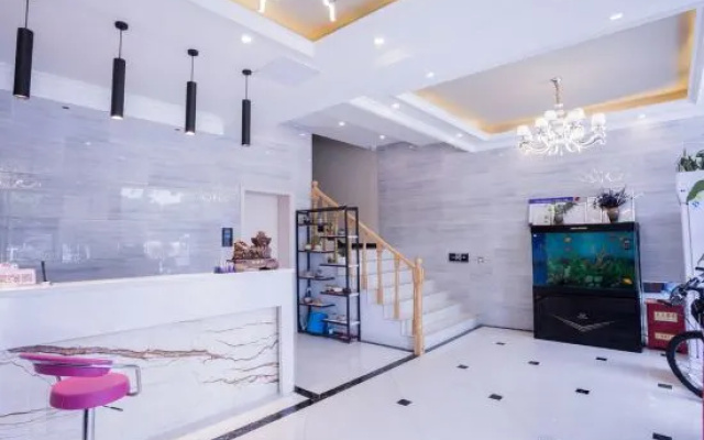 Yingshang Lushangke Hotel – Hotel Rooms – Fuyang