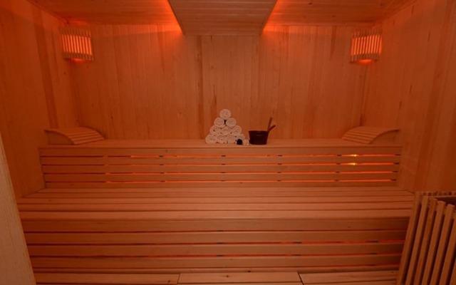 Klas More Beach Hotel