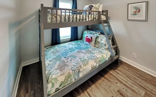 Aransas Bay Getaway by Miss Kitty’s