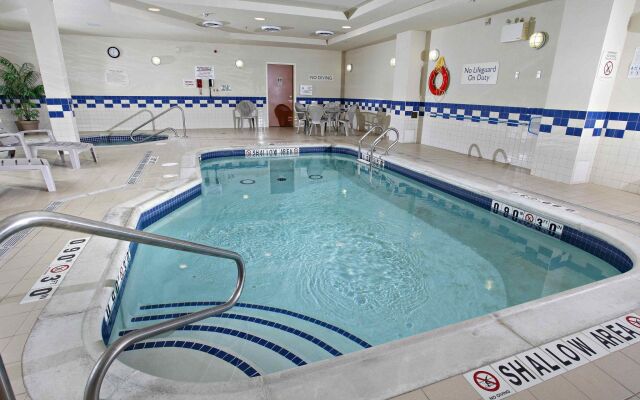 Fairfield Inn & Suites Sudbury
