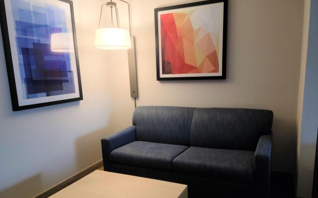 Holiday Inn Express Newton Falls by IHG