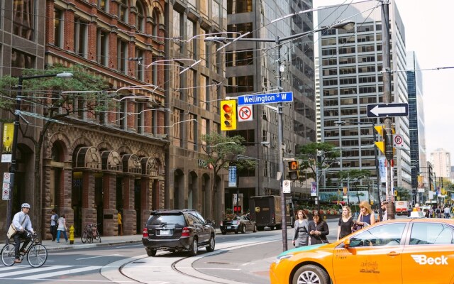 Yorkville Plaza by QuickStay