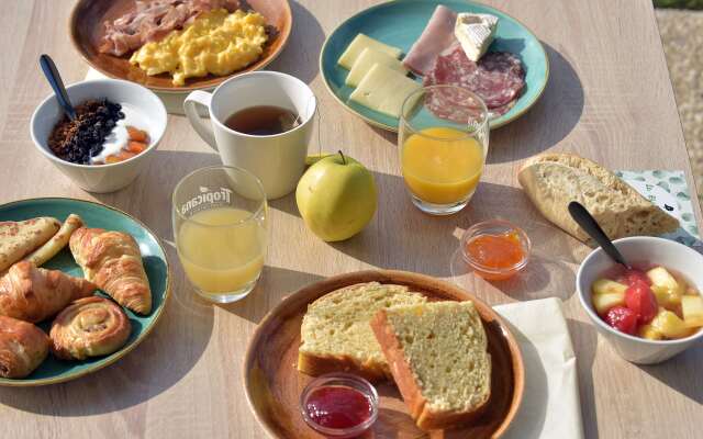 Hôtel Kyriad La Rochelle Centre Ville