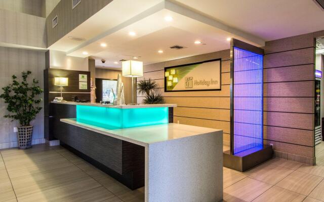 Holiday Inn Hotel & Suites Scottsdale North - Airpark by IHG