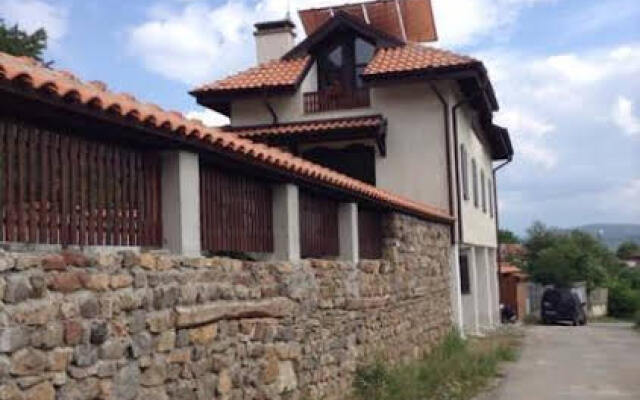 Zelenigrad Guest House