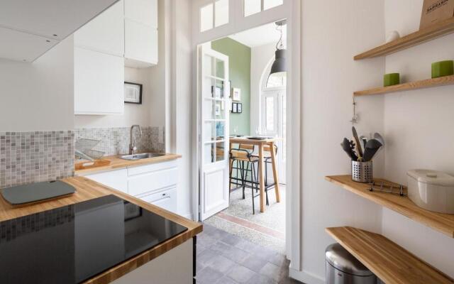 L'Echappee by Cocoonr