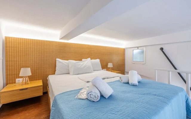 The Walls Apartments by Cretanhouses