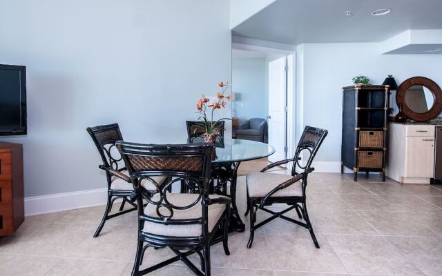 Crb0616 2 Bedroom Condo