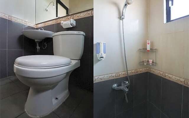 OYO 306 Koen Residence Near RS Gandaria