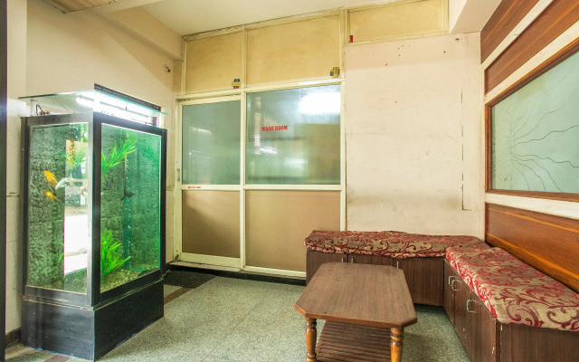 Hotel O Royal Residency Near Hare Krishna Hill