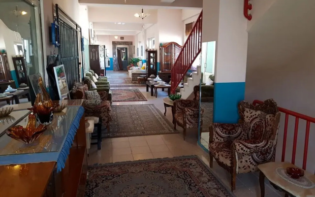 Mai Ak Pansiyon