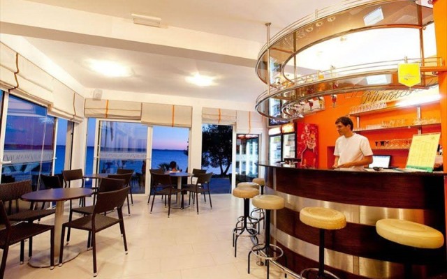 Vila 4m - Boarding House And Apartments