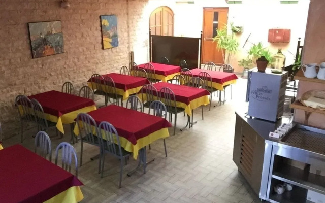 Hôtel Restaurant de La Place