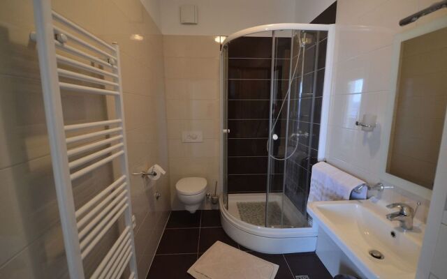 Superior Four Star Apartment