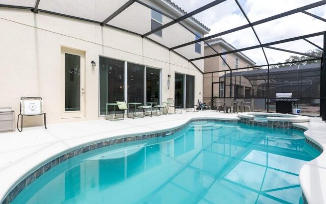 Incredible Large Home Minutes From Disney