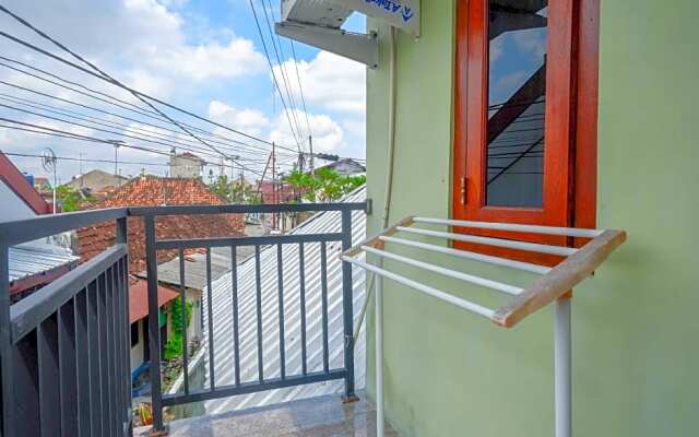 RedDoorz Syariah @ Elga Sastro Inn Malioboro