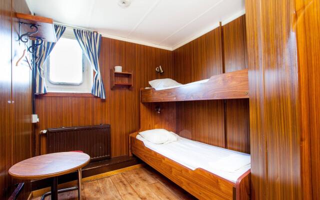 M/S Birger Jarl – Hotel & Hostel