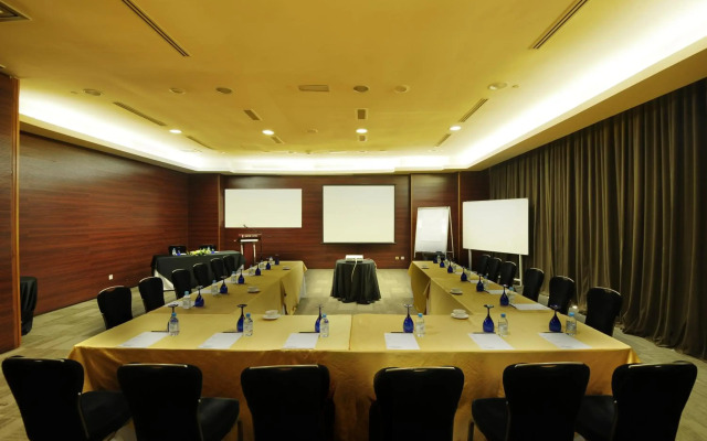 Empire Hotel Subang